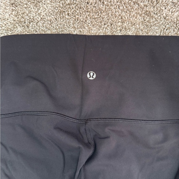 Lululemon Align Crop 21” Black Leggings Size 6 - Picture 6 of 6